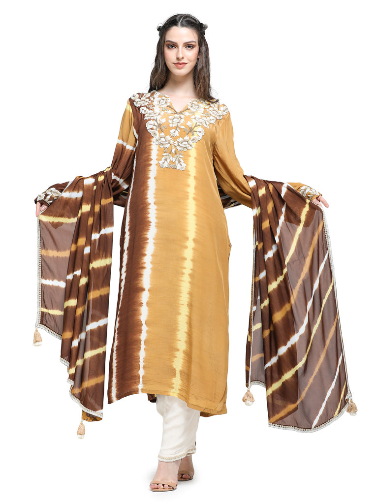 Mustard brown leheriya dyed kurta with pearl embroiderd neckline paired with dupatta and pants