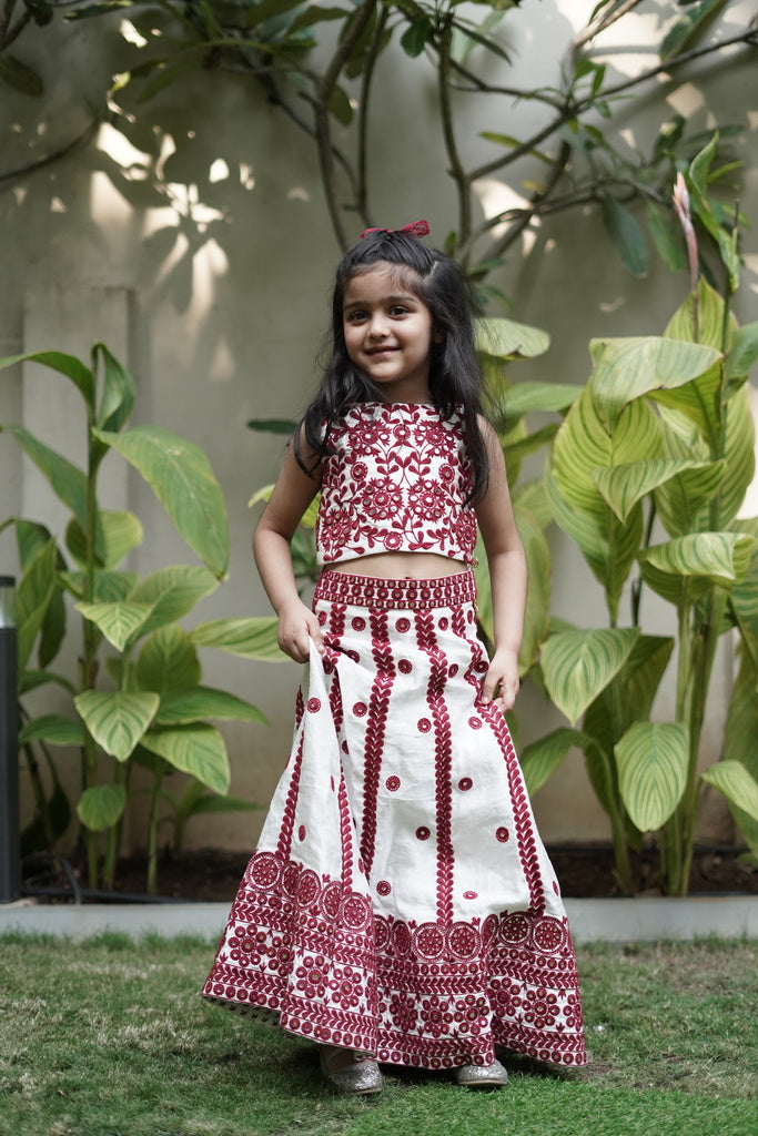 White and red mirrorwork lehanga with dupatta