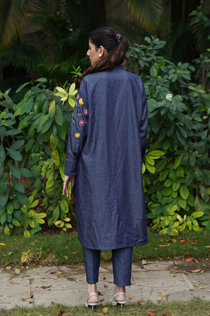 Blue chambray tunic with pants