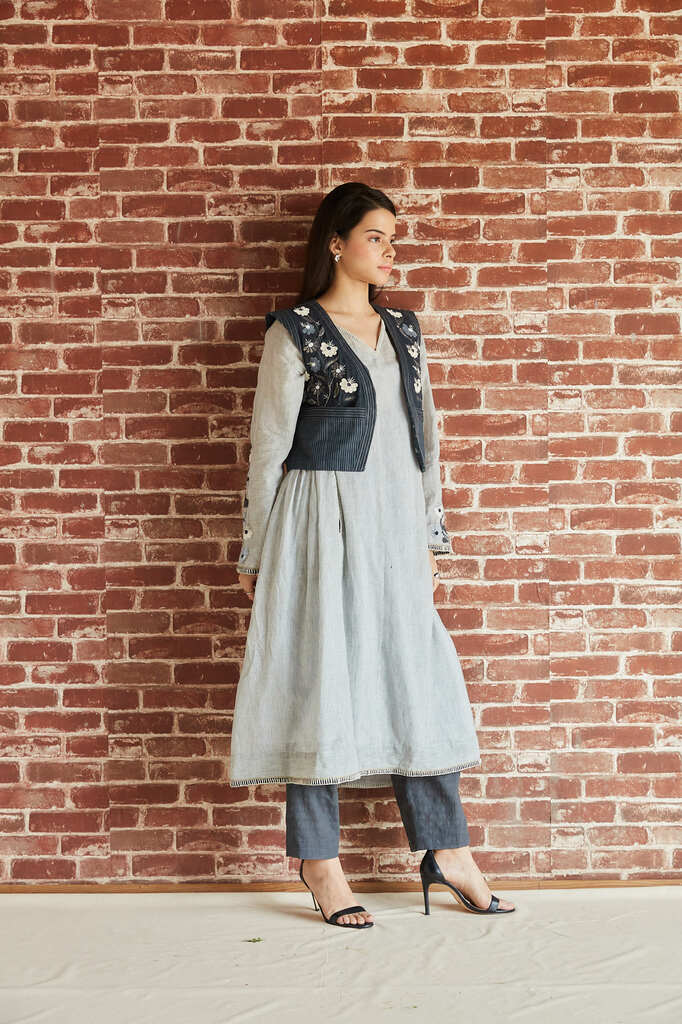 Grey cotton striped kalidar embroidered kurta with pants