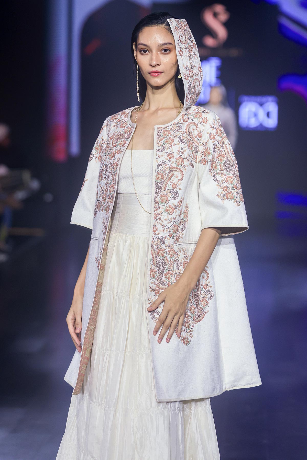White Paisley embroidered jacket