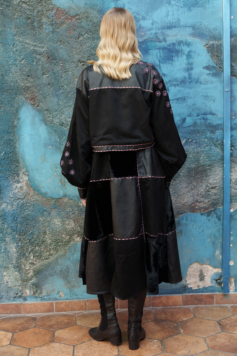 Black mixed materal midi dress