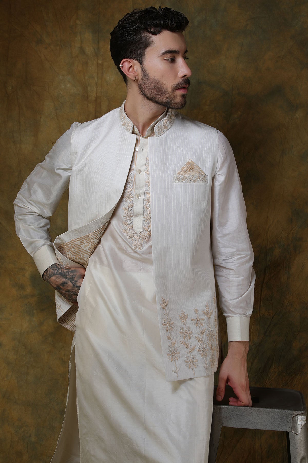 Bone Silk Floral Embroidered Bundi