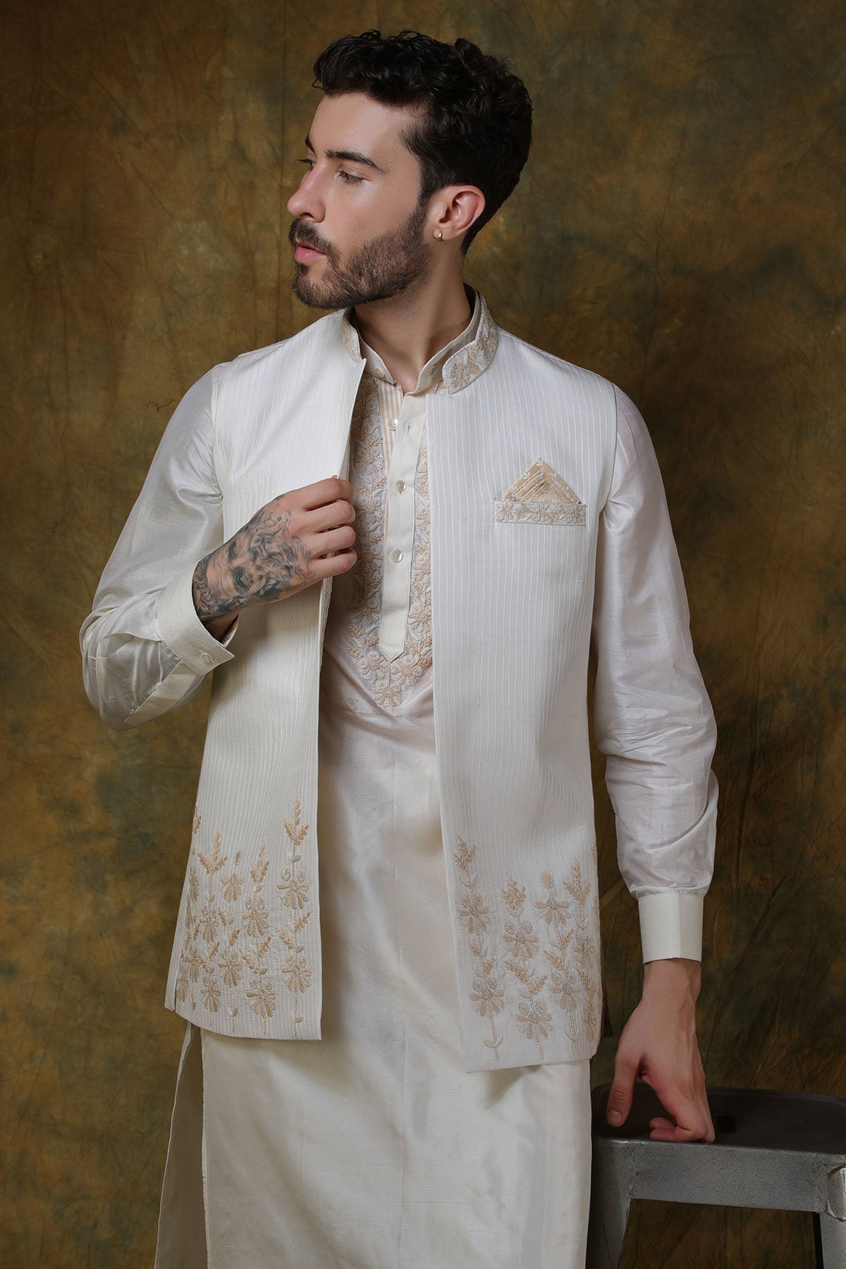 Bone Silk Floral Embroidered Bundi