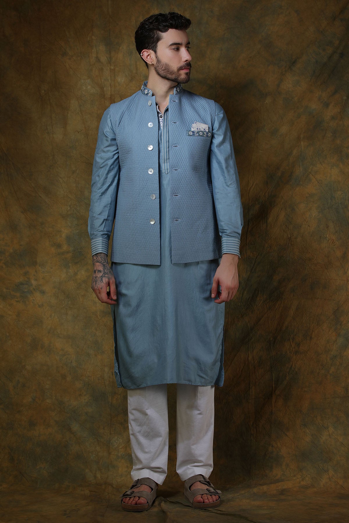 Greyish Blue Silk Quilted Bundi