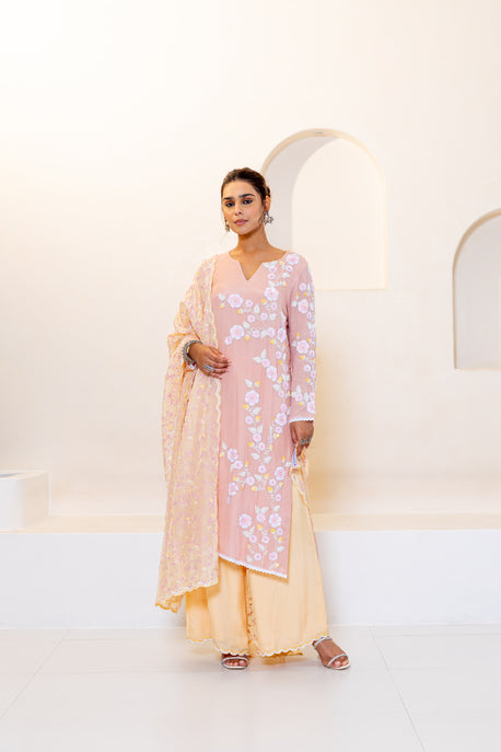 Peach embroidered kurta with dupatta with embroidered pants