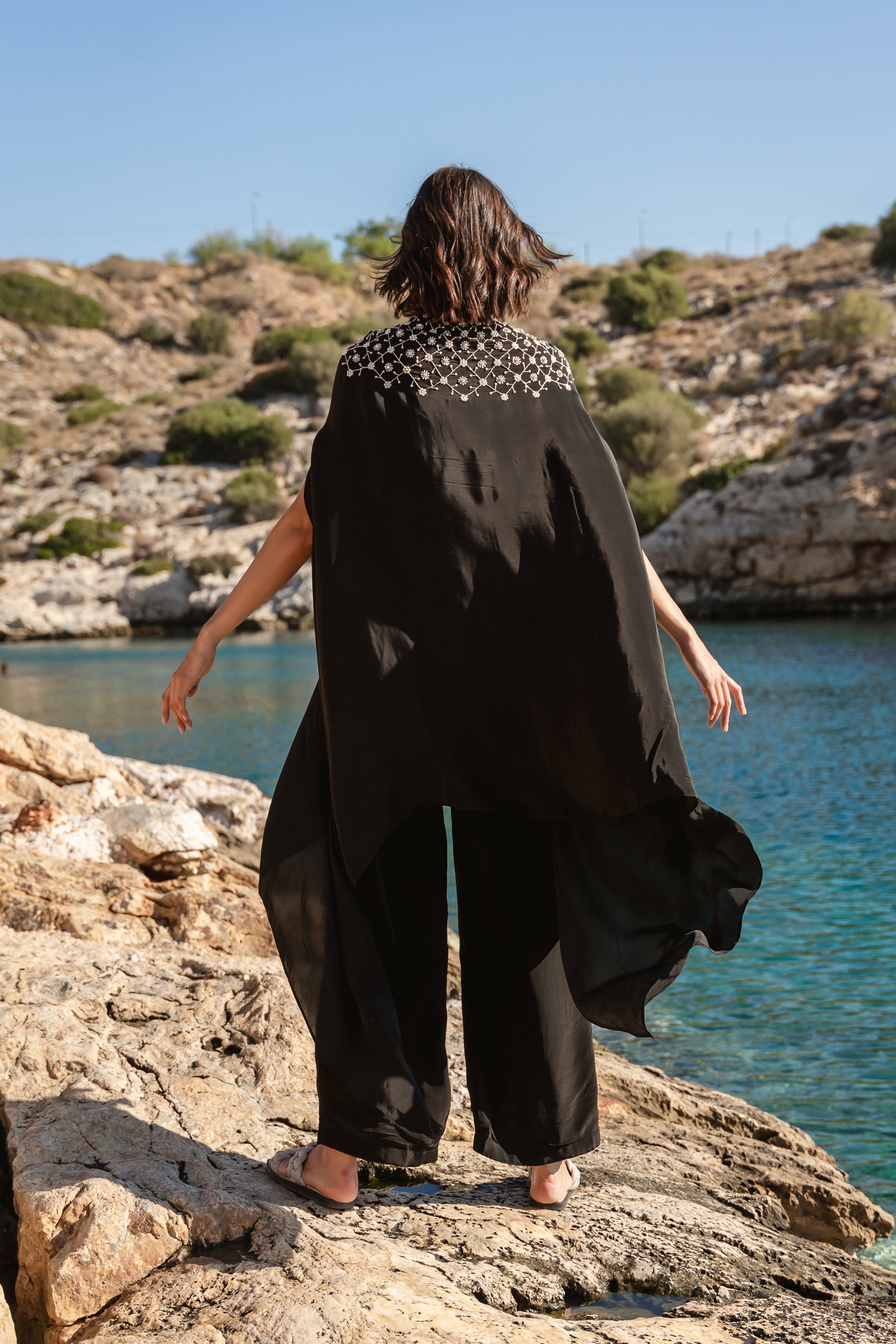 Black crepe emb cape set
