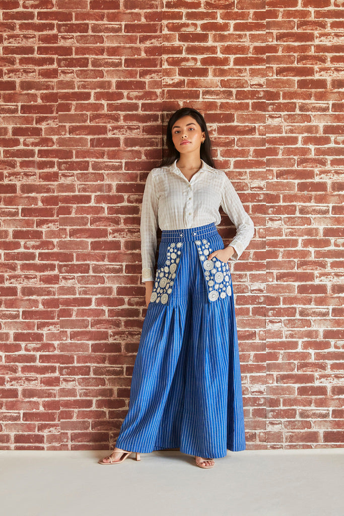 Blue cotton stripe palazzo pants with embroidered pockets