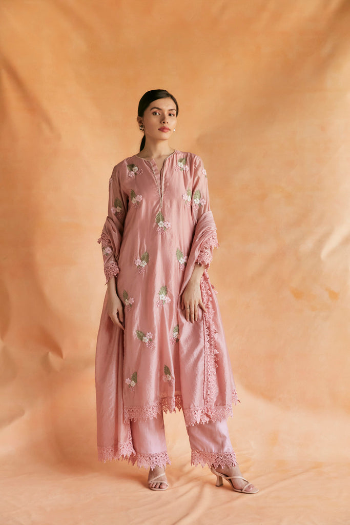 Salmon pink silk embroidered kurta with pants and dupatta