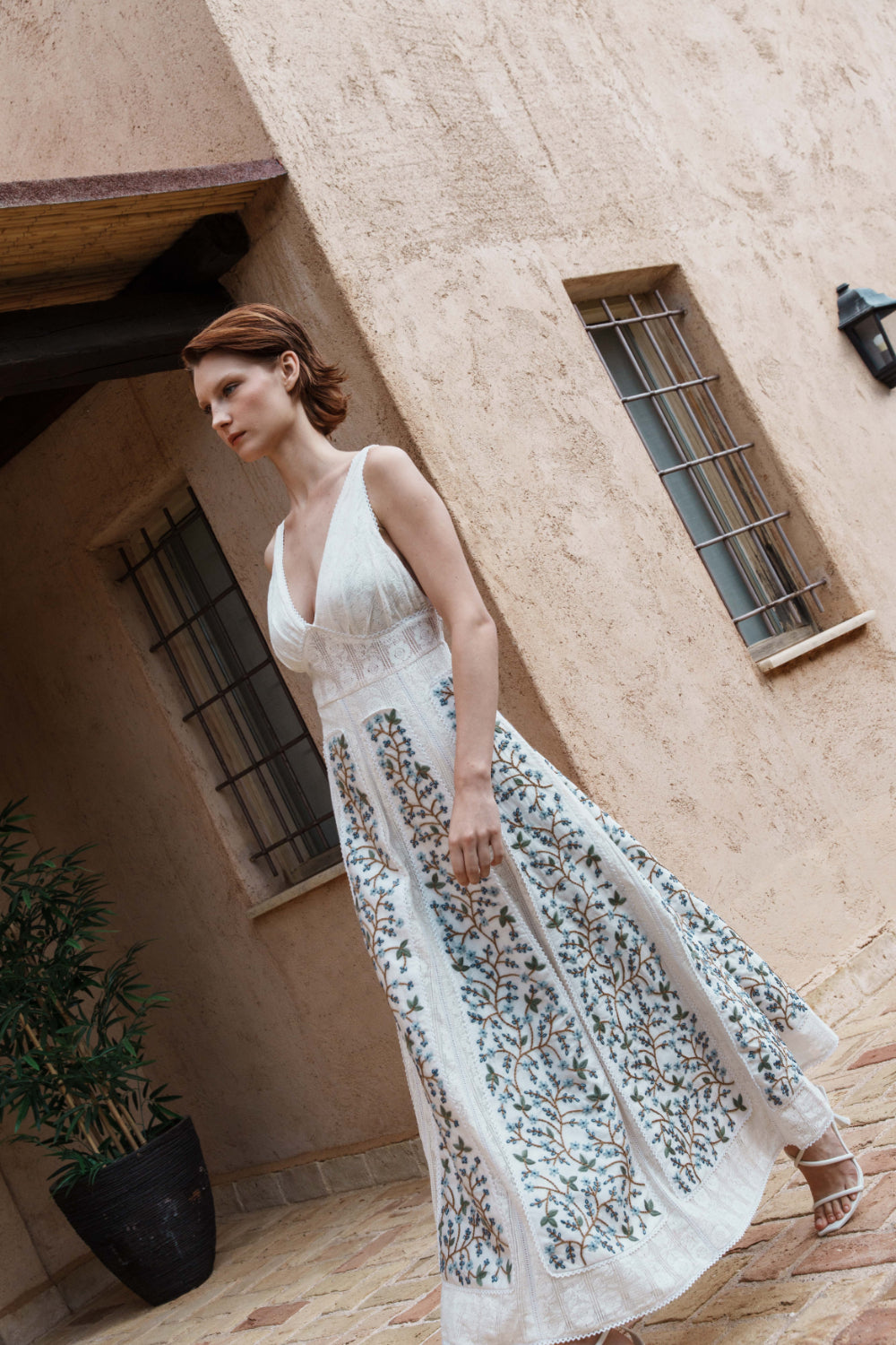 White lace embroidered midi dress