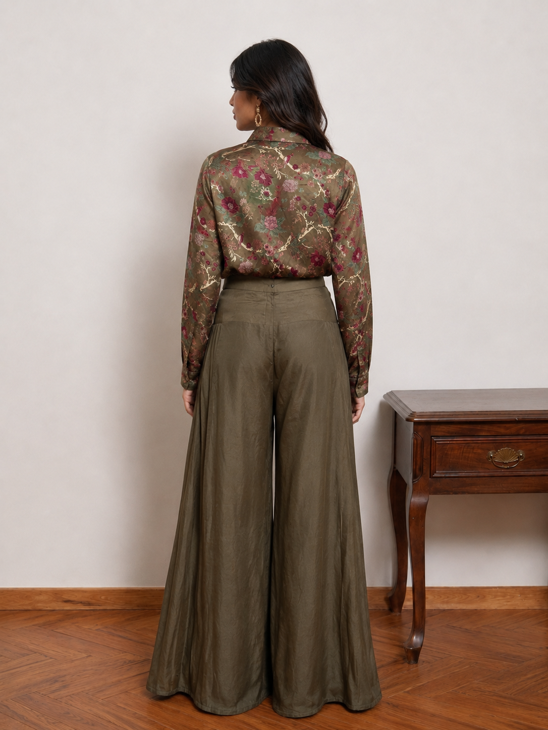Green Chintz Embroidered Top & Pleated Pants
