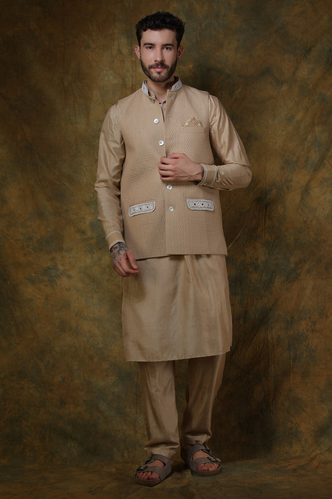 Beige silk men's quilted Bundi with mirror embroidery