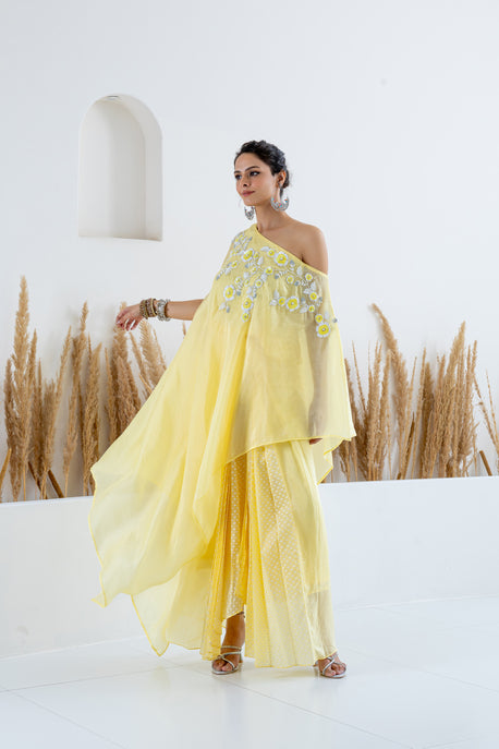 Yellow habotai silk cape with pleated skirt