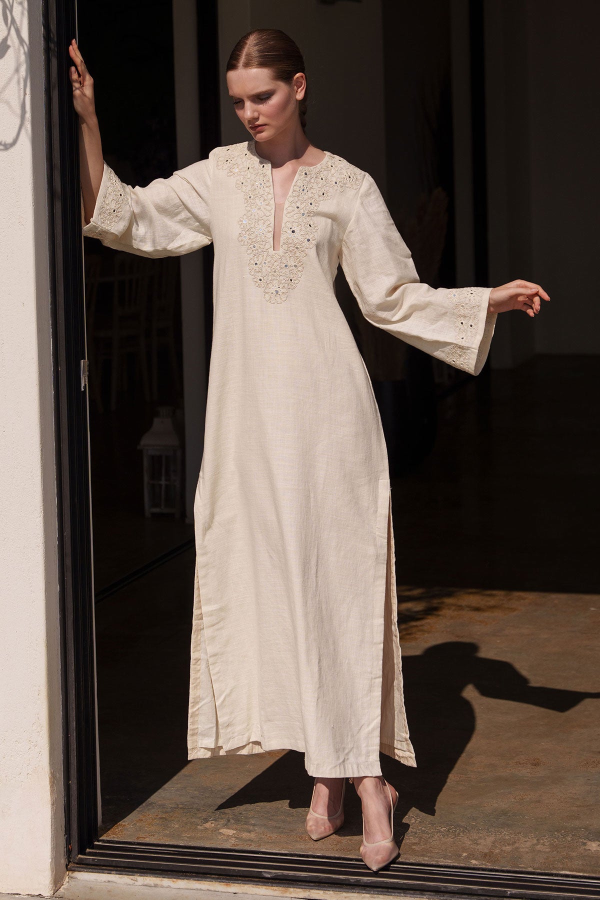 Ecru mirror embroidred Kaftan