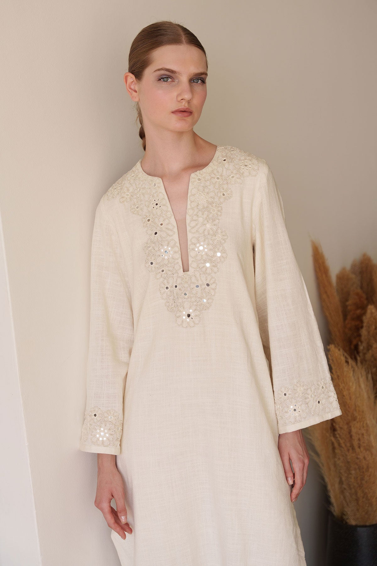 Ecru mirror embroidred Kaftan