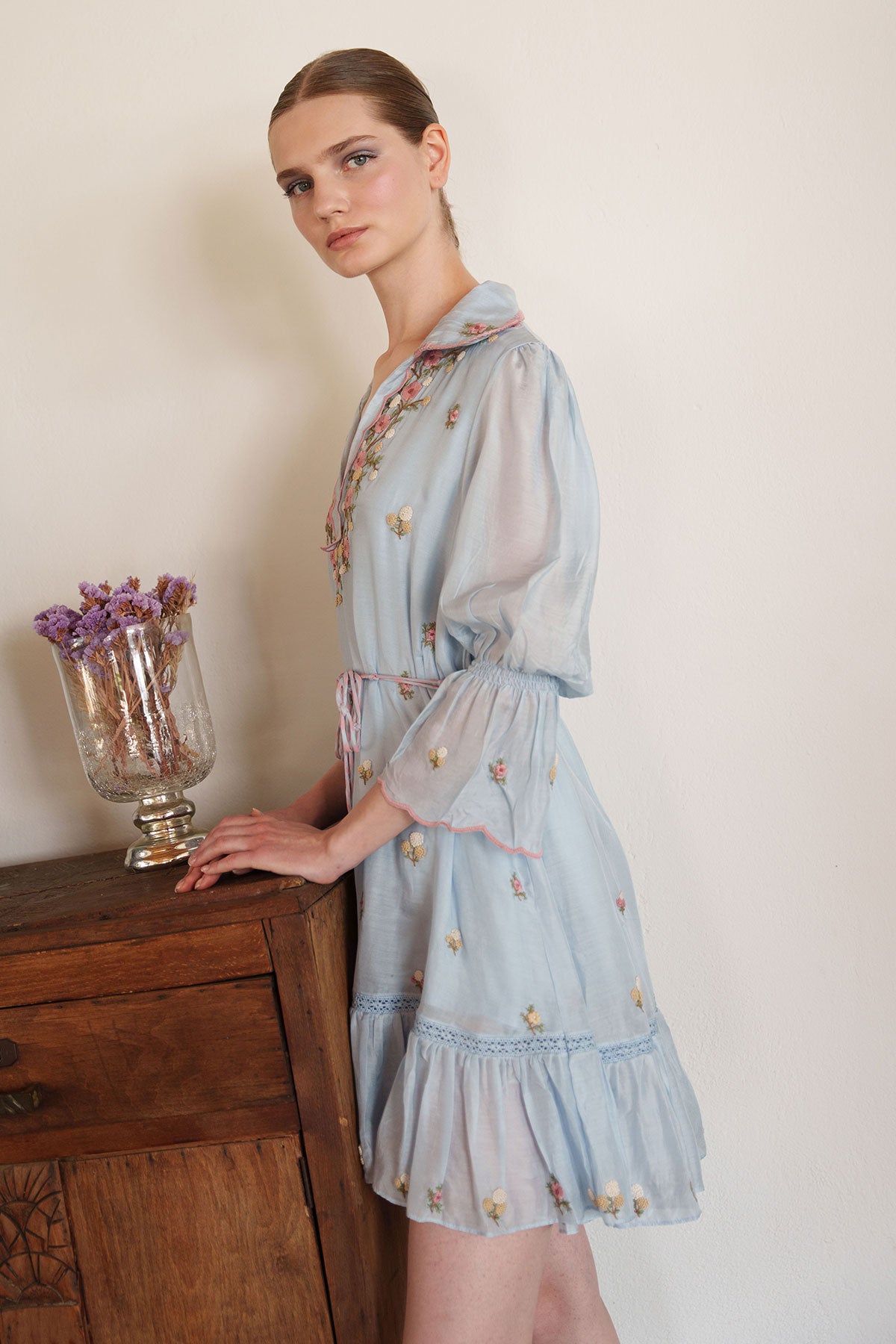 Peigon blue embroiderd short dress